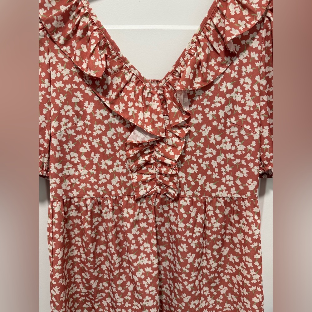 Heyson Floral Ruffle Blouse - Rust Color - Picture 2 of 4
